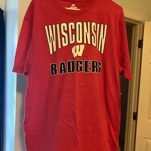 Wisconsin badgers T-shirt